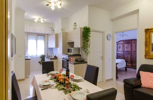 Vatican Apartment | Beautiful apartment 100 meters from the center of Rome Vatican