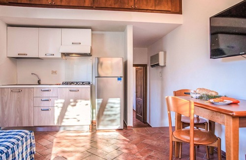 Patresi Apartment | Beautiful apartment for 4 guests with A/C, TV and terrace