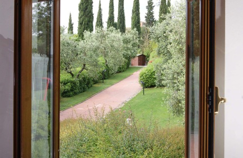 Montaione Apartment | Beautiful apartment for 8 guests with pool, A/C, WIFI, TV and pets allowed, close to San Gimignano