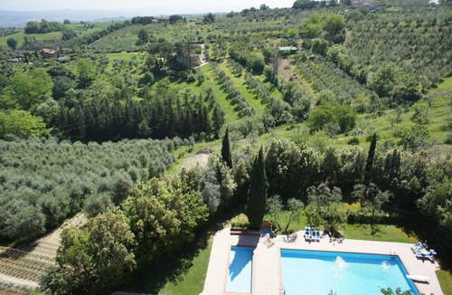 Montaione Apartment | Beautiful apartment for 8 guests with pool, A/C, WIFI, TV and pets allowed, close to San Gimignano