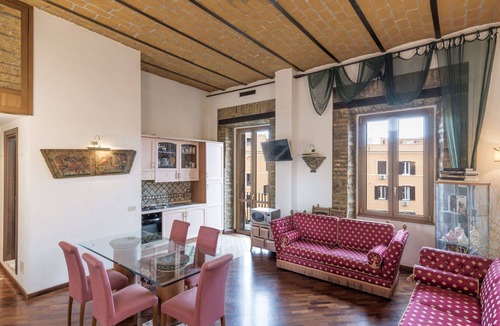 Pigneto Apartment | Beautiful apartment for 4 people with WIFI, TV and pets allowed