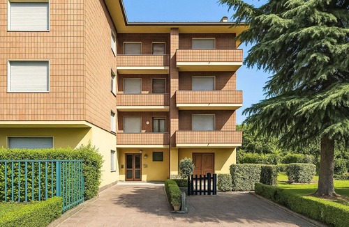 Arezzo Apartment | Beautiful apartment for 5 people with WIFI, TV, balcony and pets allowed