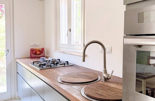 Camerano House | Beautiful apartment in Borgoparvo Countryvilla, between Sirolo and Numana