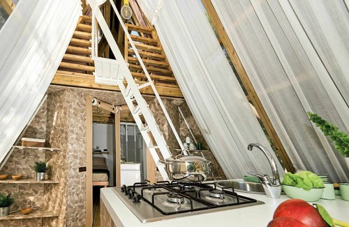Baia Domizia House | Beautiful apartment in villa for 5 people with A/C, pool, WIFI and terrace