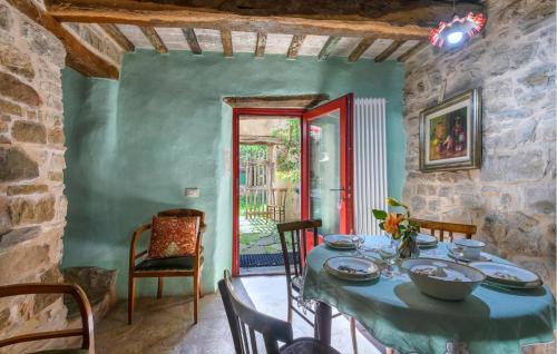 Montecopiolo Apartment | Beautiful Apartment In Villagrande Di Monteco