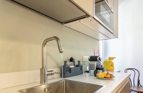 Testaccio Apartment | Beautiful apartment in Testaccio (Piramide Station) sleeps 4 (Stay 30 days min.)