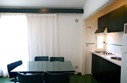Sperlonga Apartment | Beautiful apartment for 6 people with A/C, pool, WIFI, TV, terrace and pets allowed
