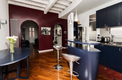 Rione III Colonna Apartment | Beautiful apartment just steps from the Spanish Steps and the Trevi Fountain