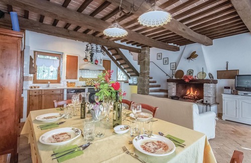 Pitigliano House | Beautiful home in Pitigliano GR
