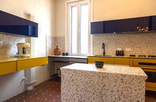 Monti Apartment | Beautiful Penthouse With Terrace for Families & Friends Colosseum