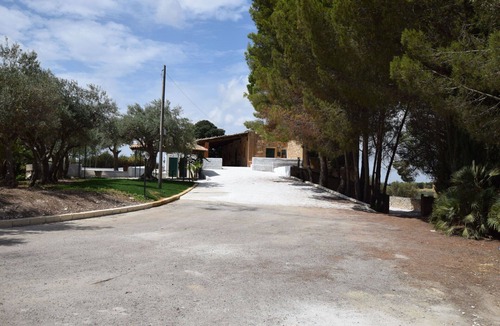 Chiaramonte Gulfi Villa | Beautiful private villa for 10 guests with A/C, private pool, WIFI, TV, patio and pets allowed
