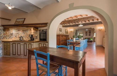 Bucine Villa | Beautiful private villa with private pool, internet, patio, pets allowed and panoramic view