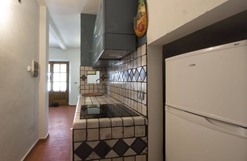 Campagnatico Villa | Beautiful private villa for 12 people with A/C, WIFI, private pool, TV, patio and panoramic view