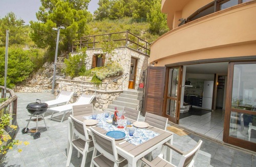 Sperlonga House | Beautiful private villa for 7 people with A/C, WIFI, TV, terrace and pets allowed