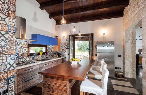 Rosolini Villa | Beautiful private villa for 10 people with private pool, WIFI, A/C, TV and patio