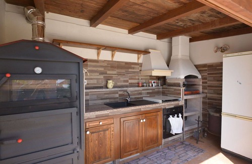 Solarino Villa | Beautiful private villa with A/C, private pool, WIFI, TV, patio, pets allowed and panoramic view