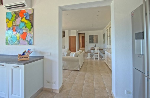 Montone Villa | Beautiful private villa with WIFI, private pool, A/C, TV, patio, panoramic view and parking