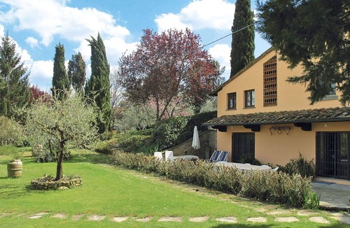 Pieve al Bagnoro House | Beautiful private villa for 5 guests with WIFI, pool, A/C, TV, patio and parking