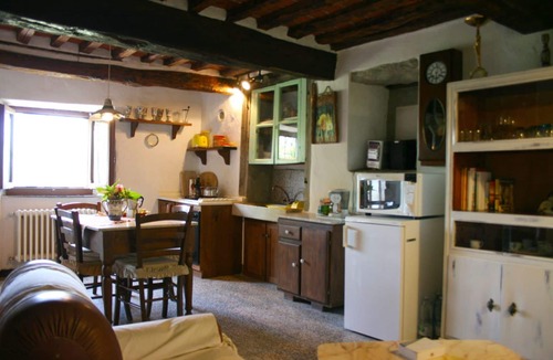 San Pietro a Cegliolo Villa | Beautiful private villa for 5 guests with A/C, private pool, WIFI and pets allowed