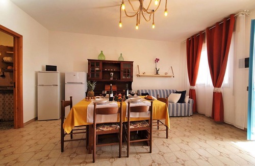 Santa Maria del Focallo House | Beautiful private villa for 6 people with A/C, WIFI, TV, terrace and pets allowed