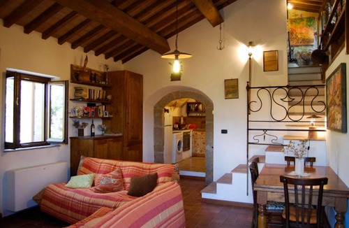 Sorano Villa | Beautiful private villa for 9 guests with WIFI, A/C, private pool, TV, patio and panoramic view