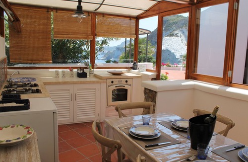 Le Forna Villa | BEAUTIFUL ROMANTIC VILLA SURROUNDED BY GREENERY OVERLOOKING THE SEA