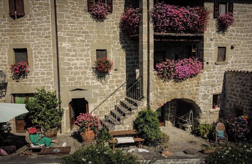 Roccafluvione Villa | Beautiful villa for 14 guests with WIFI, TV and pets allowed, close to Ascoli Piceno