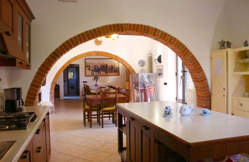 Lucignano Villa | Beautiful villa with private pool located in the hilly territory of Valdichiana, approx. 1 km from t