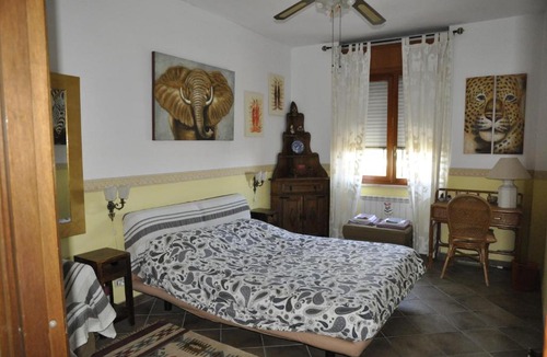 Zona XXVIII Tor de' Cenci Bed & Breakfast | Bed and Breakfast Roma