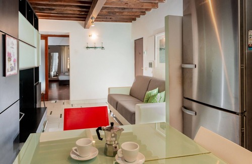 Rione XI Sant'Angelo Apartment | Bella Elena apartment - Jewish Ghetto