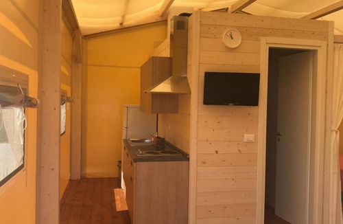 Riotorto House | Belvilla by OYO Tenda Safari 2