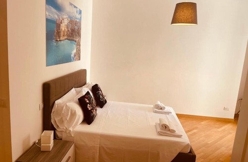 Bari City Centre Apartment | Berga Exclusive Suite 4