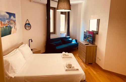 Bari City Centre Apartment | Berga Exclusive Suite 4