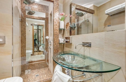 San Giovanni Hotel | Best Western Hotel Piccadilly