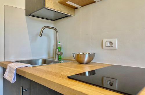 Alba Apartment | Bilocale con balcone e piscina a Riccione