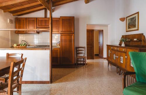 Montorsaio House | Bio Agriturismo Corte degli Ulivi
