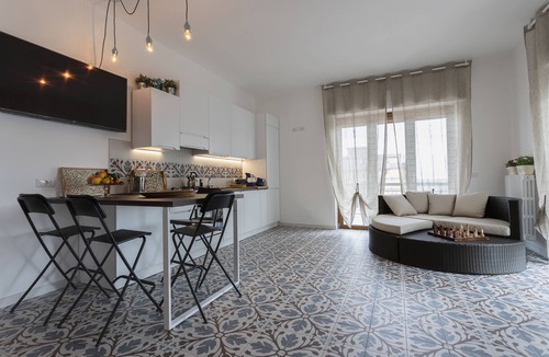 Centro Storico Apartment | BLUE MONOPOLY Sea front