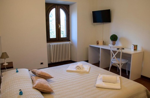 Baiano House | Borgo delle Mole I Bed & Breakfast
