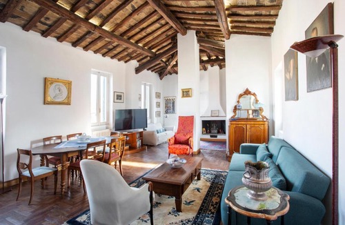 Rione XIV Borgo Apartment | Borgo Panoramico - 3-Bedroom Apartment with Terrace - LOCAPPART