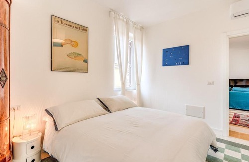 Rione XIV Borgo Apartment | Borgo Vittorio 2 bdr Vatican