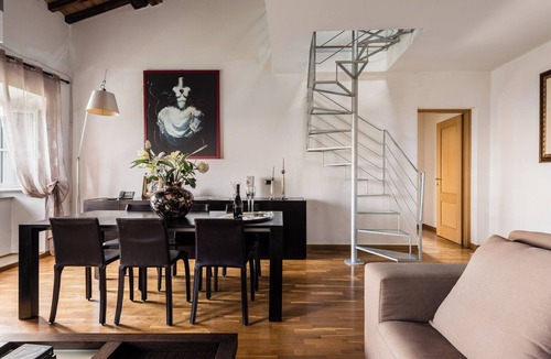Matraia Apartment | Botticelli Luxury apartment in historic Villa near Lucca