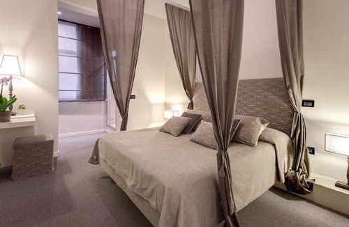 Sallustiano Bed & Breakfast | Bourbon Residence luxury suite