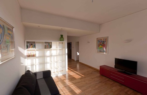 Dorsoduro Apartment | Bragadin della Palma in Dorsoduro (027042LOC04033)