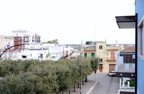 Sammichele di Bari Apartment | Bright and spacious three-room apartment, two bathrooms, overlooking the green, terraces, 8 beds