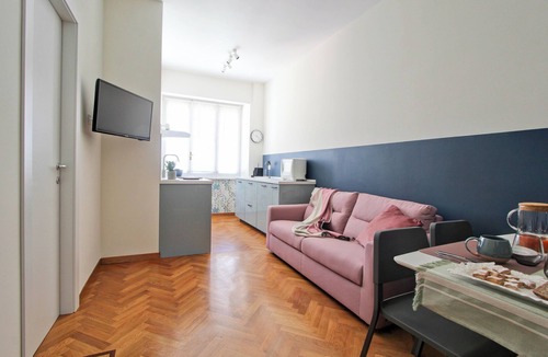 Gianicolo Apartment | Bright house in Monteverde CIN IT058091C2CHPH36ZW