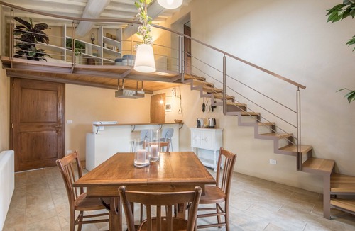 Simignano Apartment | 'Brotes Appartamento Ciliegio' Apartment with Shared Pool, Wi-Fi and Air Conditioning