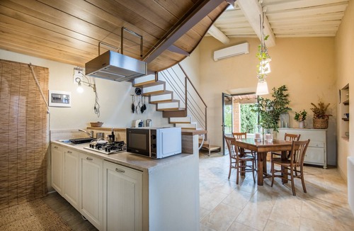 Simignano Apartment | Brotes: Chic Apartment in Tuscany, Shared Pool, Hot Tub & Sauna, Wi-Fi, Air Conditioning