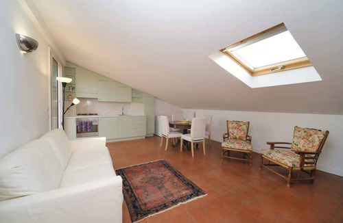 Rione II Trevi Apartment | BuddyRent - Duplex terrazza - Trevi - 12 ospiti