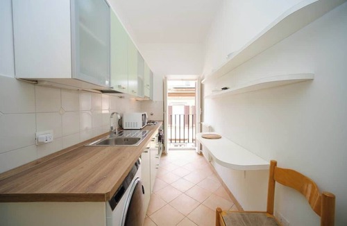 Rione II Trevi Apartment | BuddyRent - Elisa's Trevi - 6 guests