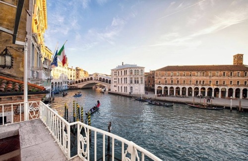 Cannaregio Villa | Ca Dadda terrace at Rialto Bridge -historic residence equipped with all comforts
